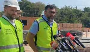 AO VIVO | Governador Wilson Lima realiza nova vistoria em obras do conjunto habitacional da Sharp