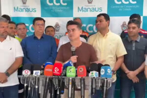 AO VIVO: Prefeito David Almeida anuncia medidas de assistência e operações emergenciais para enfrentamento de riscos climáticos